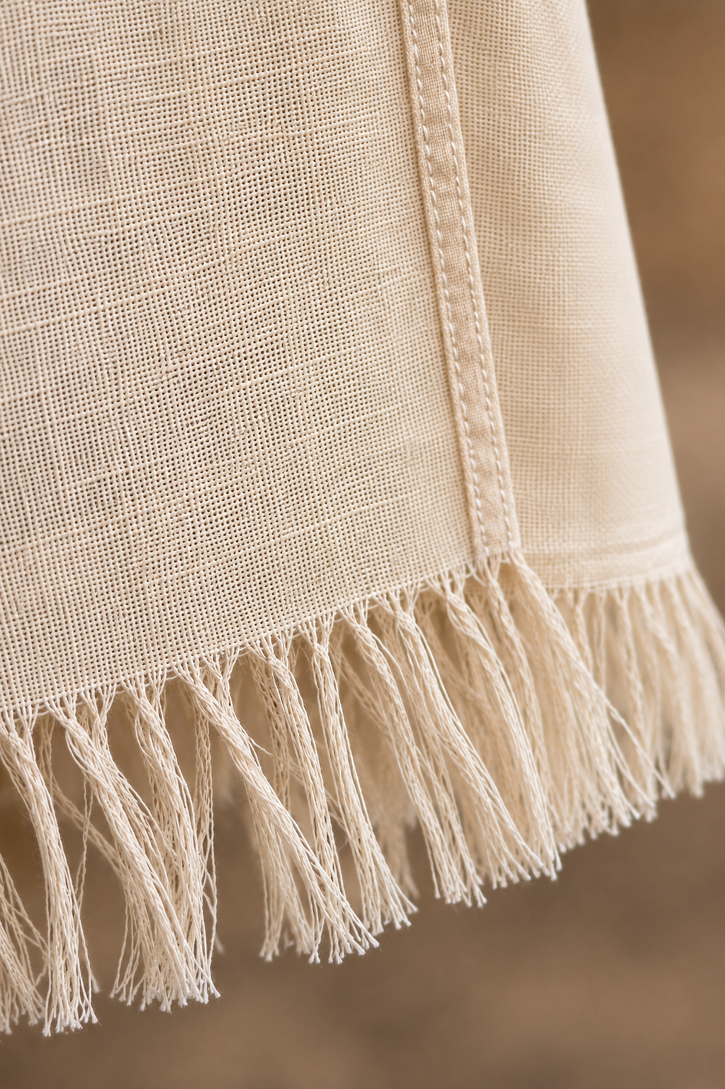 Vista completa del rebozo artesanal Mariposa Tropical, tejido a mano en México.